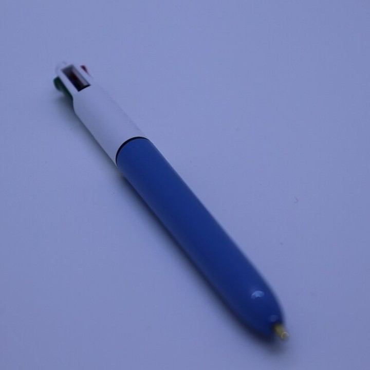 Set boligrafos 20